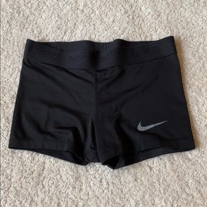 NIKE Pro Tight Shorts
